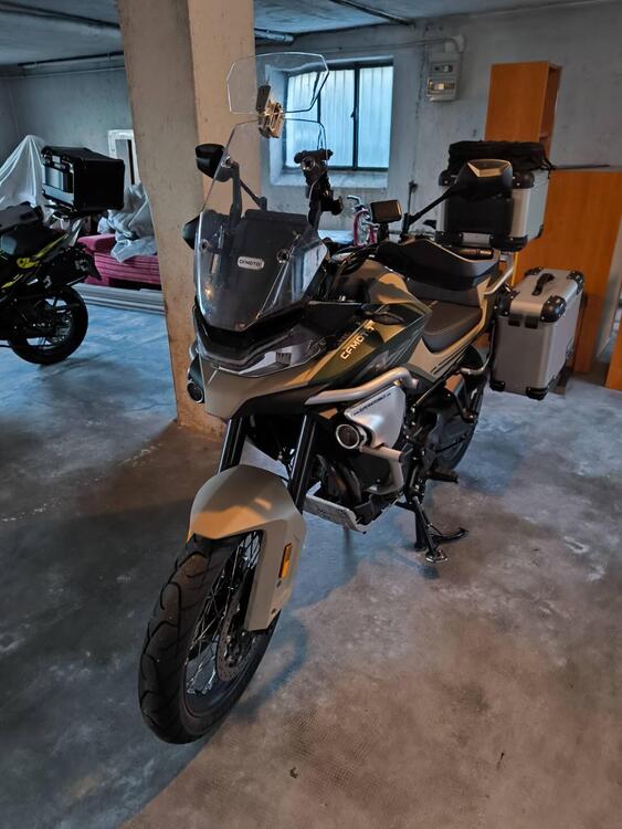 CFMOTO 800MT Limited Edition (2023 - 25) (2)