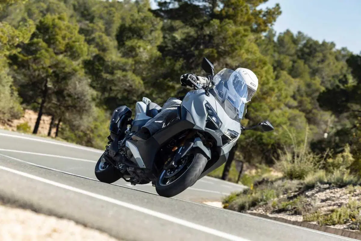 Questione di fede. Abbiamo provato il nuovo TMax Tech Max 2025 TEST [VIDEO] (39)