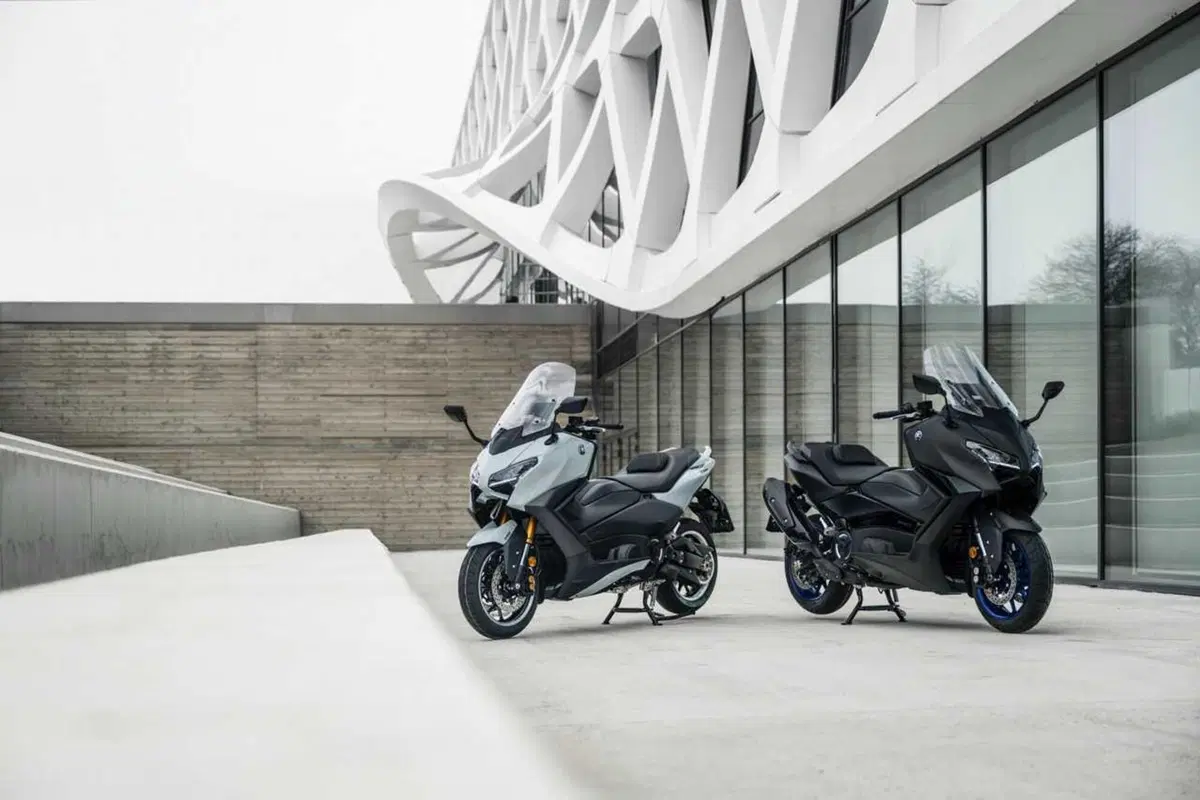 Questione di fede. Abbiamo provato il nuovo TMax Tech Max 2025 TEST [VIDEO]