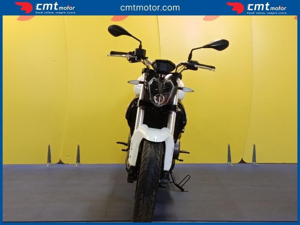 Benelli BN 302 S (2019 - 20) (2)