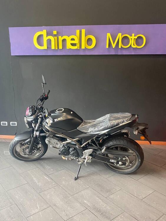 Suzuki SV650 (2021 - 24) (2)