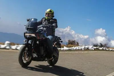 Nuova Harley-Davidson Pan America 1250 ST: c'&egrave; solo l'anteriore da 17? [VIDEO]    