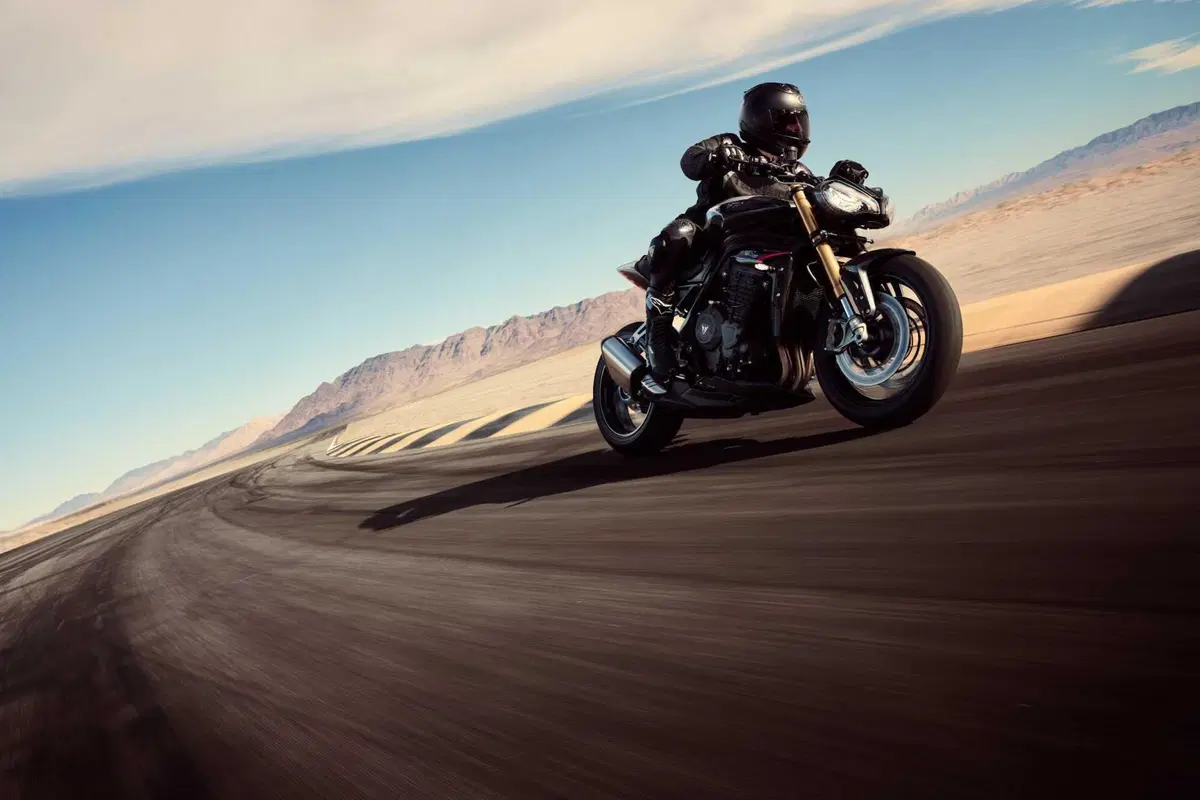 Triumph: Open Weekend sabato 12 e domenica 13 aprile (8)