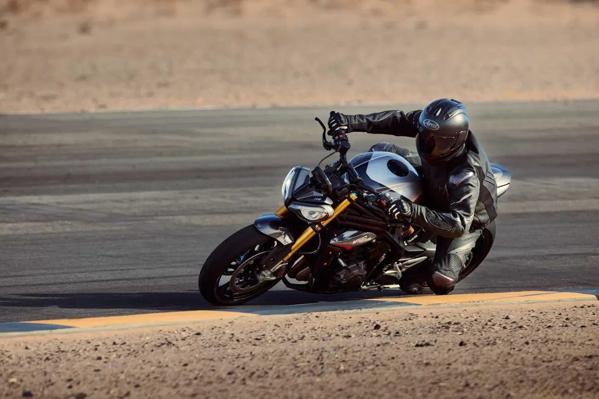 Triumph: Open Weekend sabato 12 e domenica 13 aprile (12)
