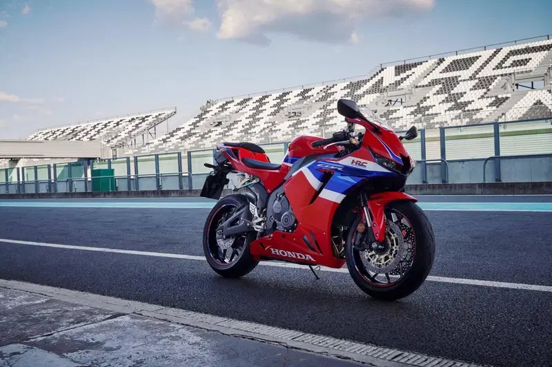 Honda CBR 600 RR (2024 - 26)