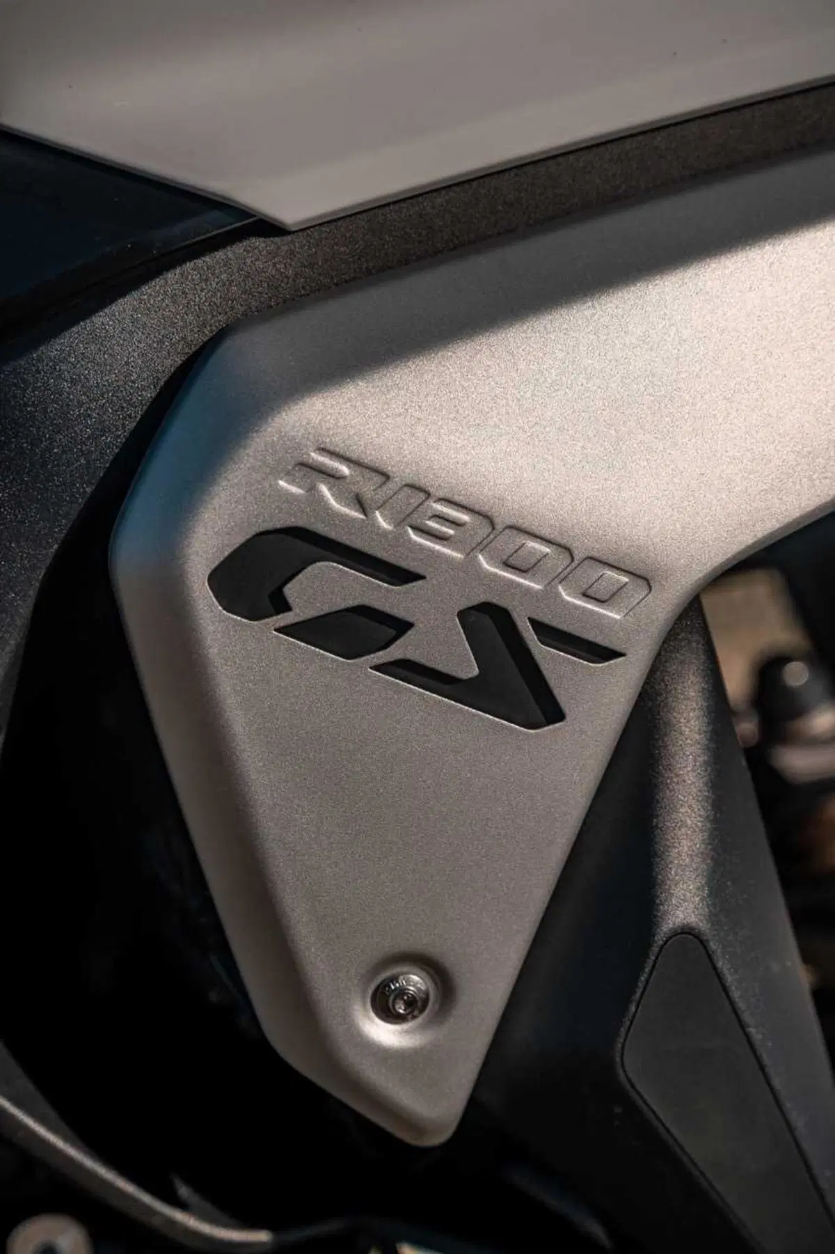 Scambieresti una BMW R 1300 GS con tre Benelli TRK 702X? Comparativa tra le due best-seller! [VIDEO] (4)