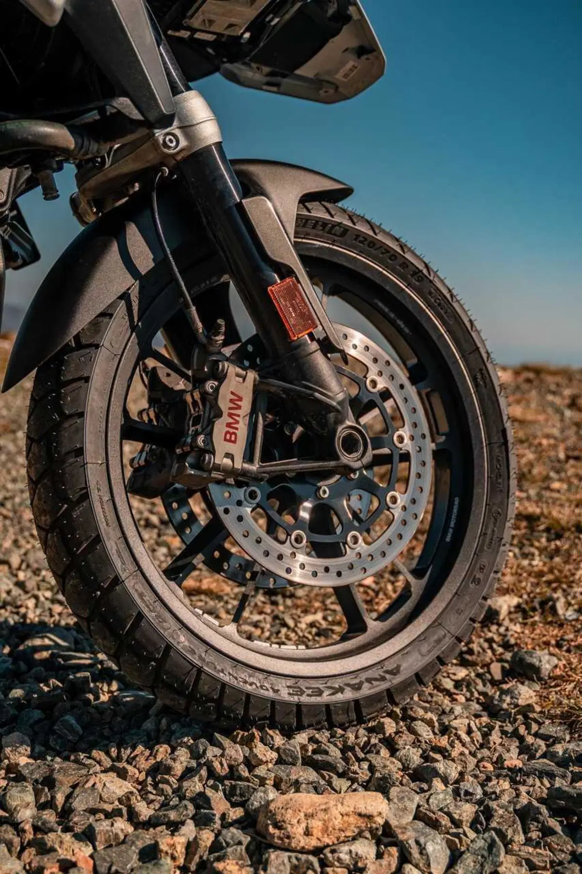 Scambieresti una BMW R 1300 GS con tre Benelli TRK 702X? Comparativa tra le due best-seller! [VIDEO] (11)