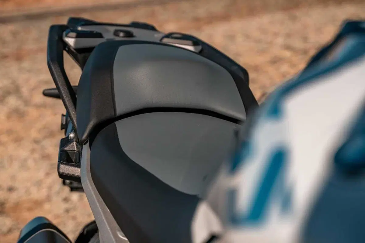 Scambieresti una BMW R 1300 GS con tre Benelli TRK 702X? Comparativa tra le due best-seller! [VIDEO] (16)