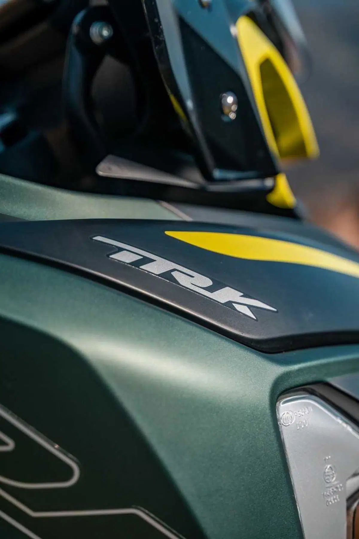 Scambieresti una BMW R 1300 GS con tre Benelli TRK 702X? Comparativa tra le due best-seller! [VIDEO] (30)