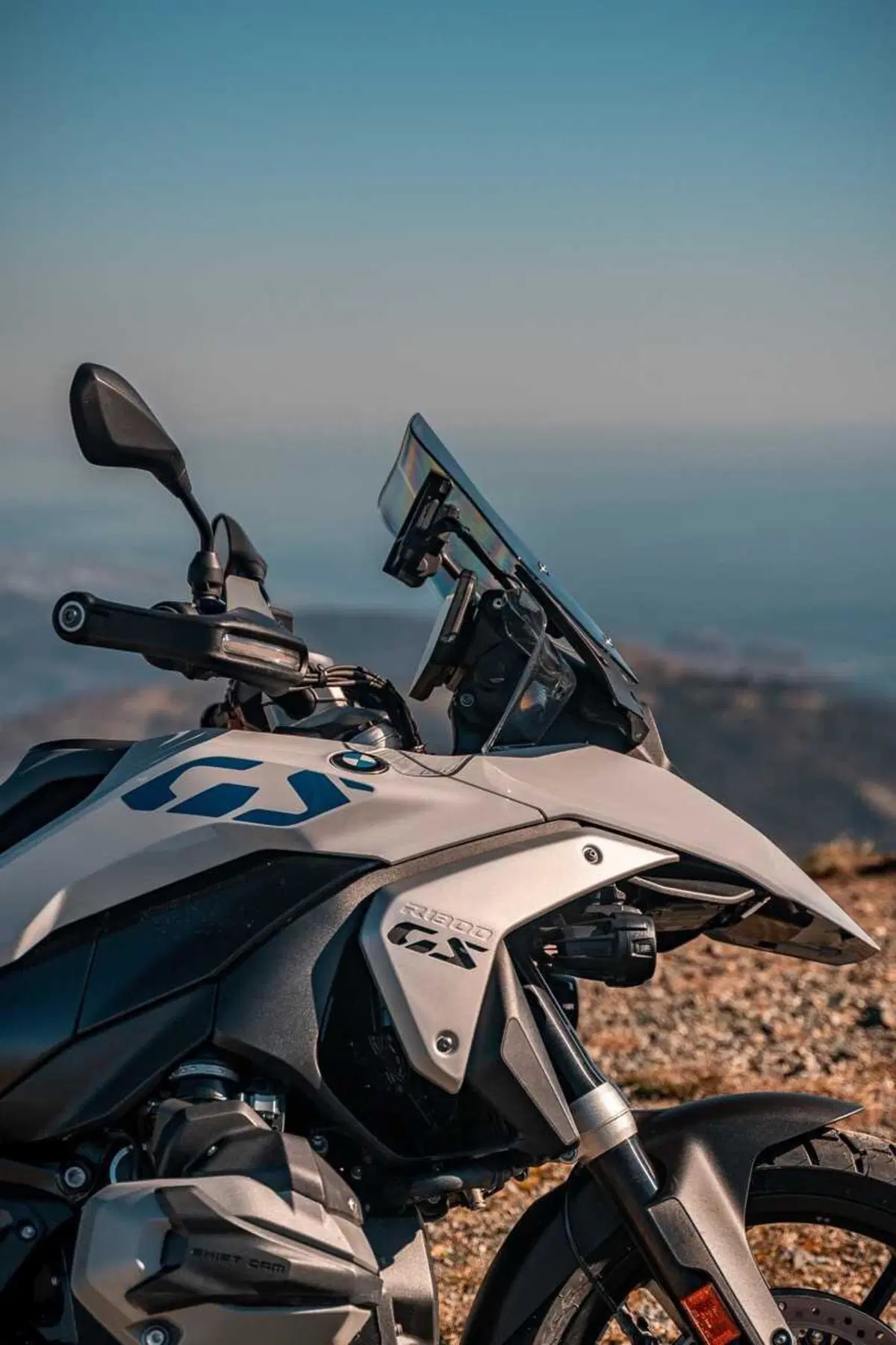 Scambieresti una BMW R 1300 GS con tre Benelli TRK 702X? Comparativa tra le due best-seller! [VIDEO] (55)