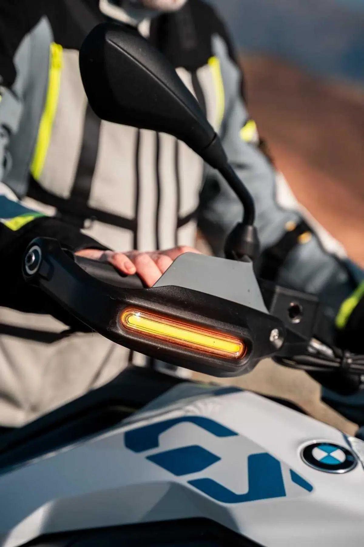Scambieresti una BMW R 1300 GS con tre Benelli TRK 702X? Comparativa tra le due best-seller! [VIDEO] (67)