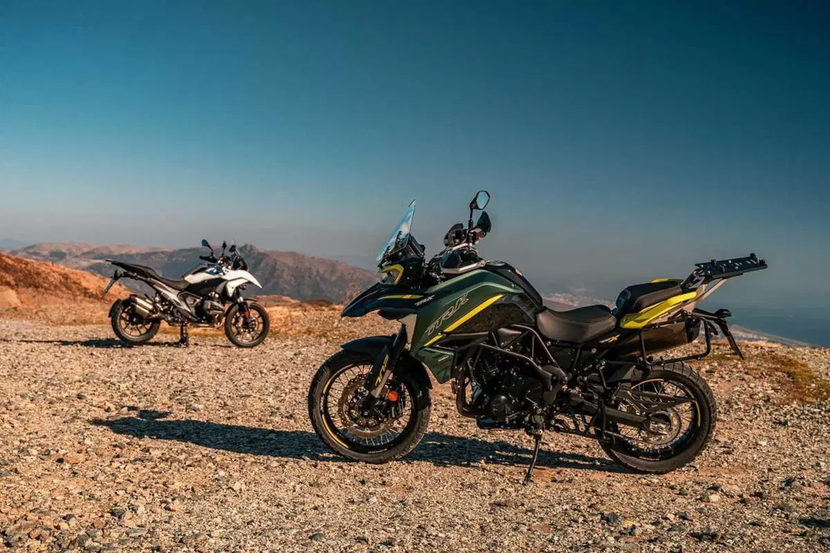 Scambieresti una BMW R 1300 GS con tre Benelli TRK 702X? Comparativa tra le due best-seller! [VIDEO] (101)