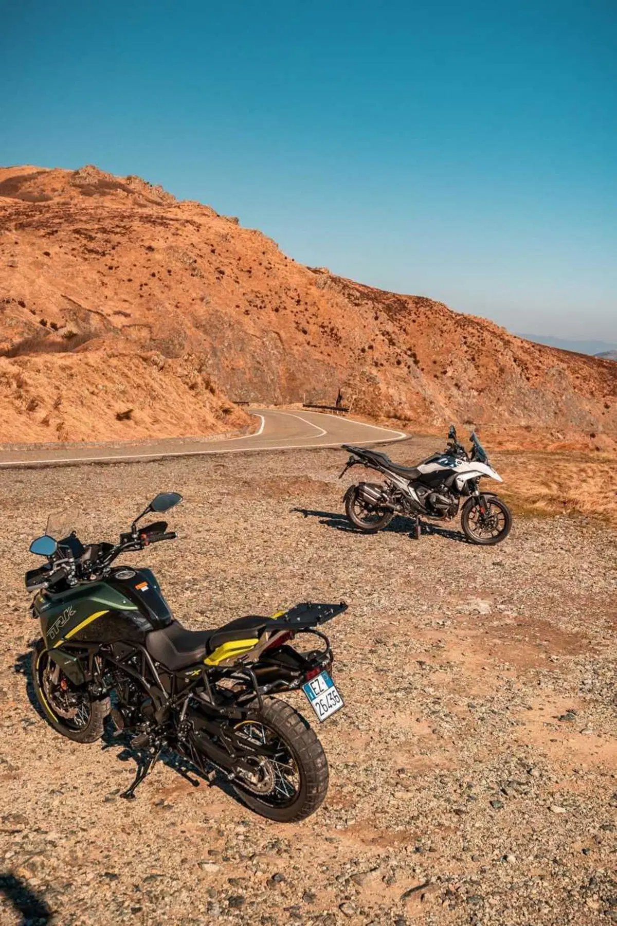 Scambieresti una BMW R 1300 GS con tre Benelli TRK 702X? Comparativa tra le due best-seller! [VIDEO] (104)