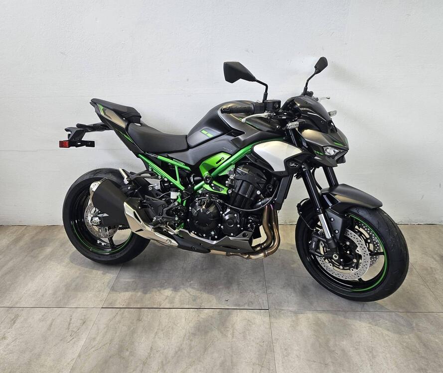 Kawasaki Z 900 (2025)