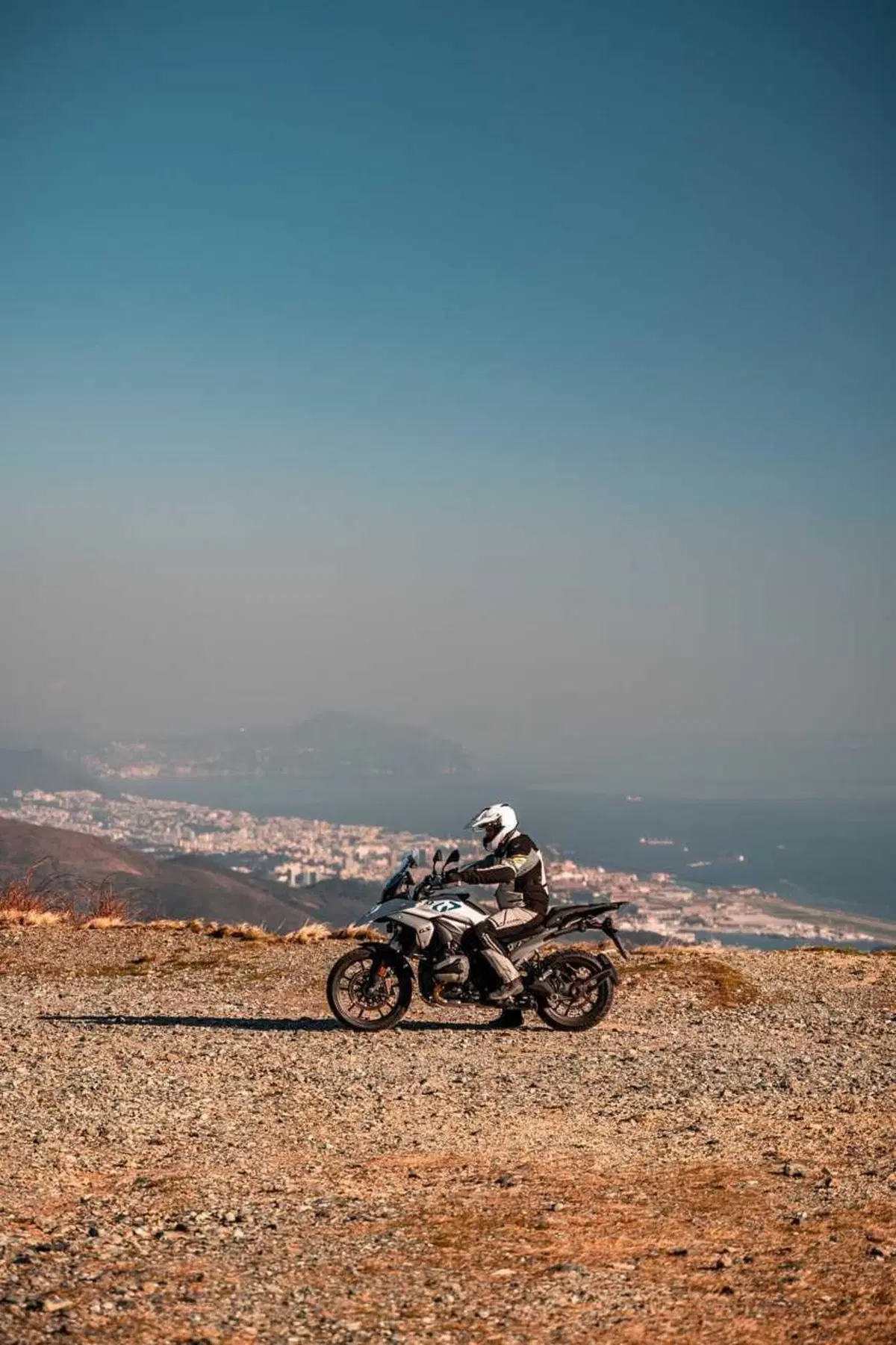 Scambieresti una BMW R 1300 GS con tre Benelli TRK 702X? Comparativa tra le due best-seller! [VIDEO] (113)
