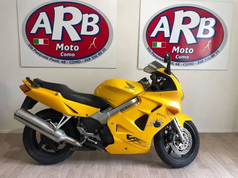 Honda VFR 800 (1998 - 01)