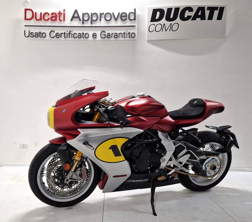 MV Agusta Superveloce 800 Ago (2021 - 23) (2)