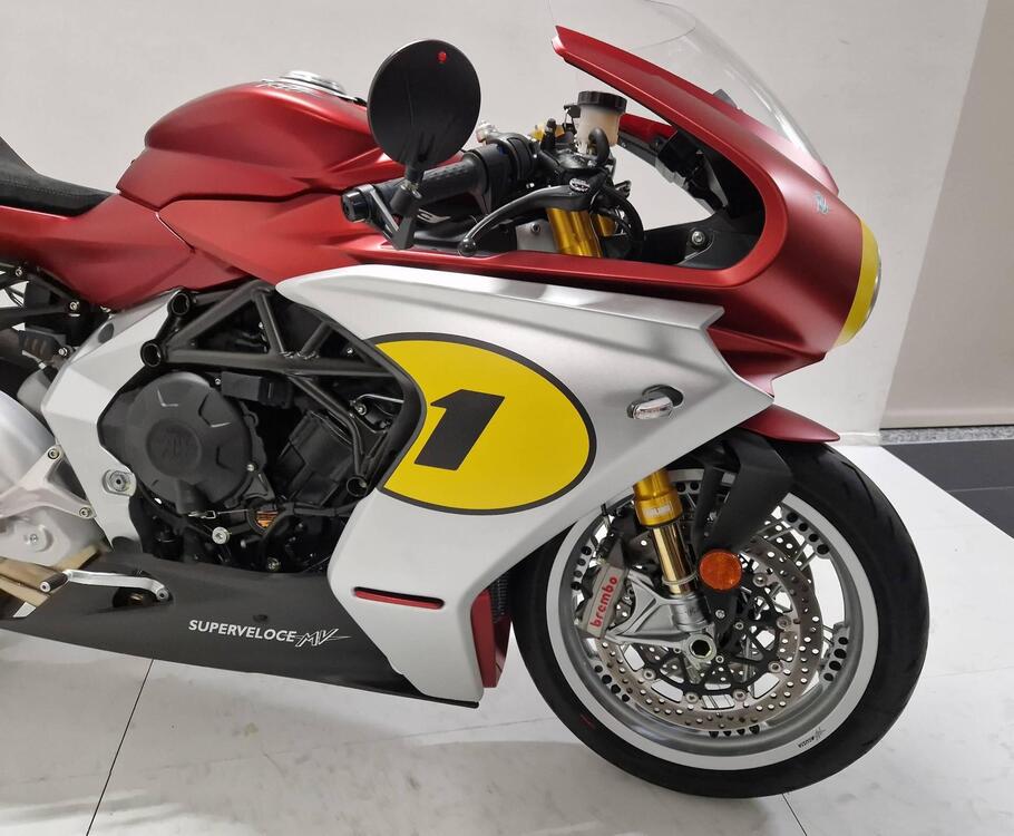 MV Agusta Superveloce 800 Ago (2021 - 23) (4)