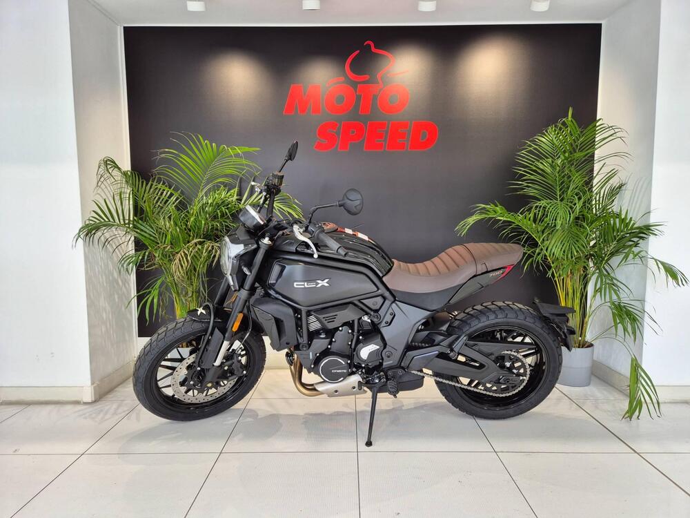 CFMOTO 700CL-X Heritage (2021 - 25) (5)