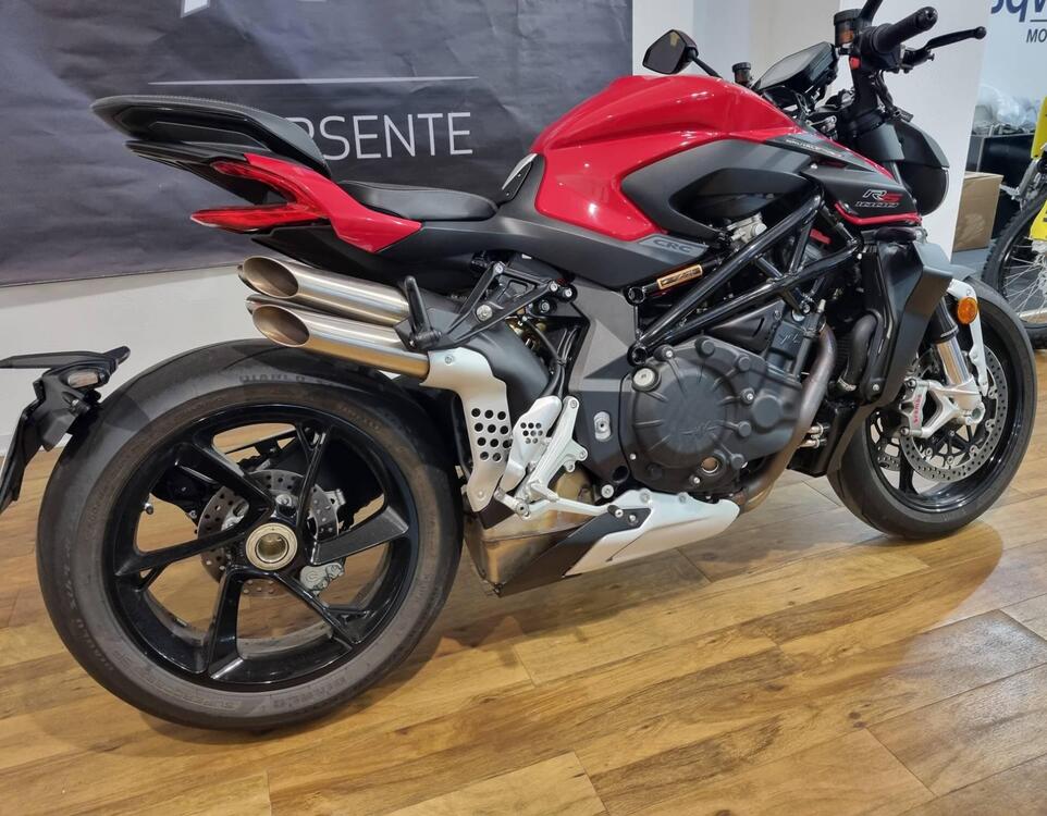 MV Agusta Brutale 1000 RS (2022 - 25) (2)