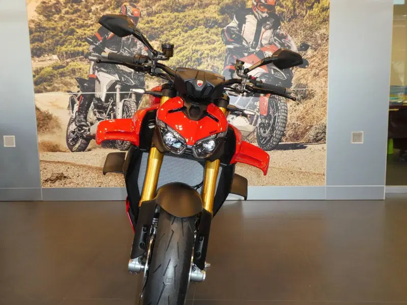 Ducati Streetfighter V4 S (2025 - 26) (2)