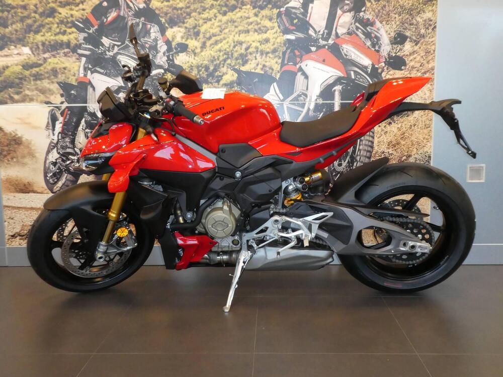 Ducati Streetfighter V4 S (2025) (3)