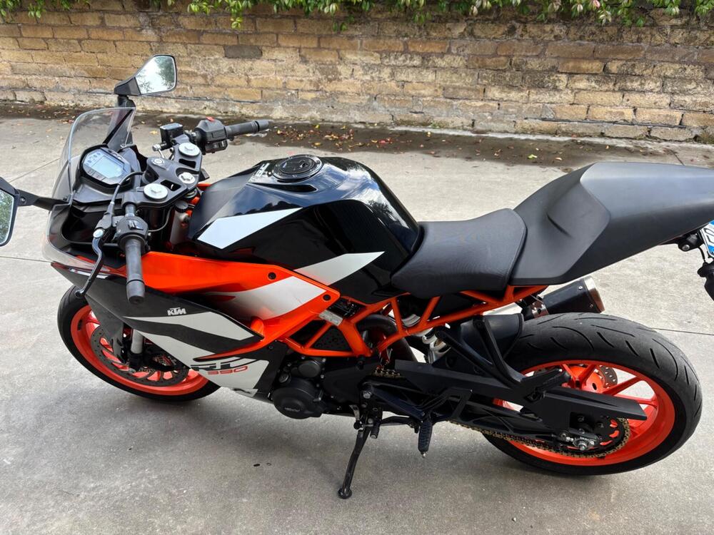 KTM RC 390 ABS (2017 - 20) (2)