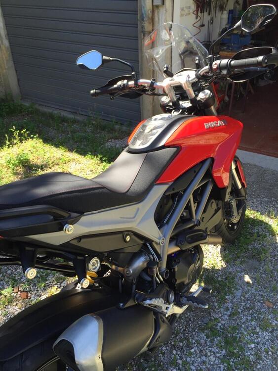 Ducati Hyperstrada 821 (2013 - 15) (3)