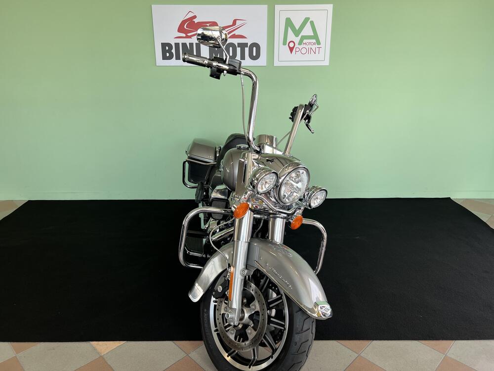 Harley-Davidson 107 Road King Classic (2017 - 18) - FLHRC (3)