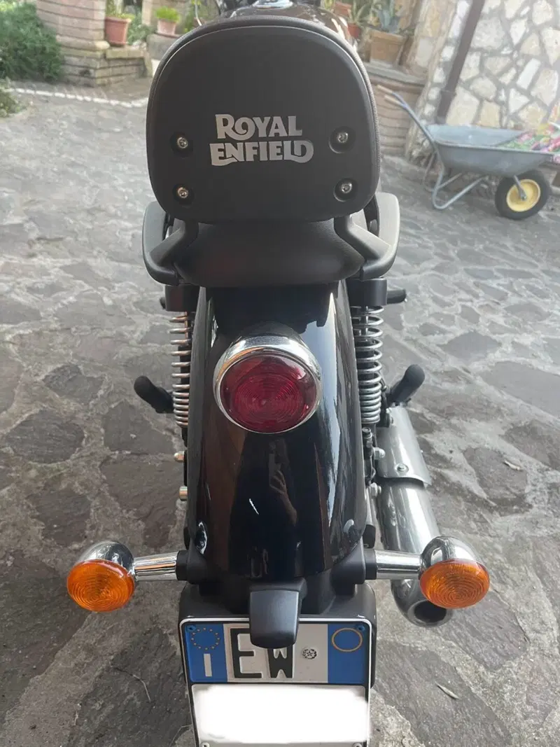 Royal Enfield Meteor 350 (2021 - 26) (3)