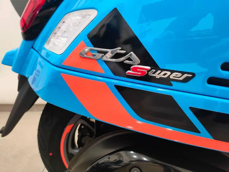 Vespa GTS 310 Supersport (2025 - 26) (5)