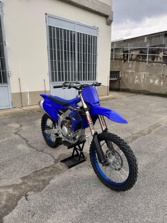 Yamaha YZ 450 F (2024) (2)
