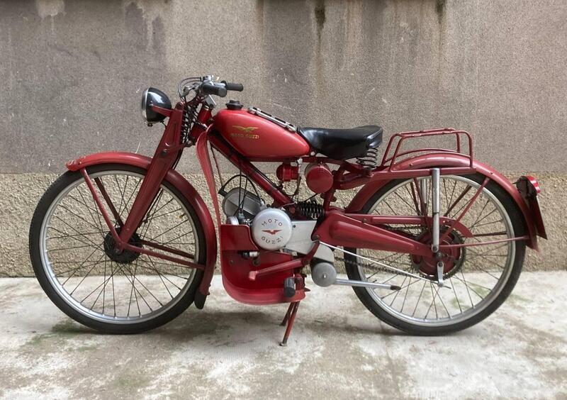 nico Vendo Moto Guzzi Guzzino Motoleggera 65 d'epoca a Milano