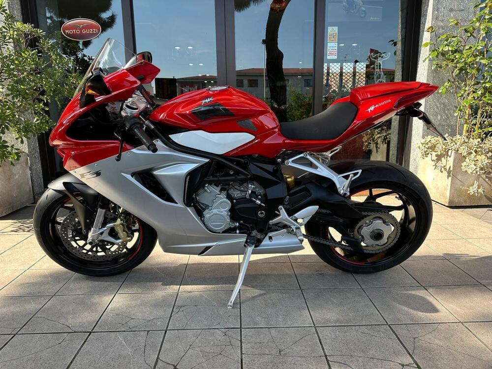 MV Agusta F3 675 (2011 - 15) (2)