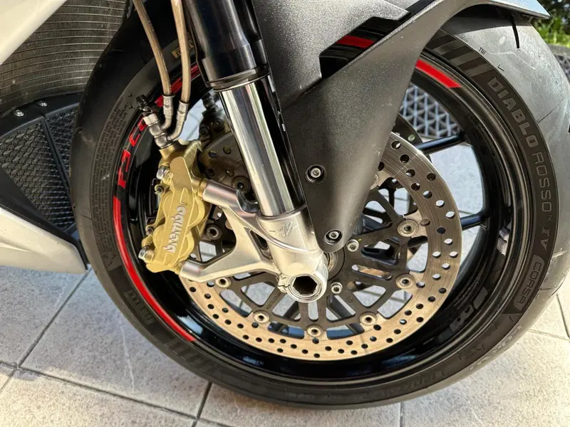 MV Agusta F3 675 (2011 - 15) (20)