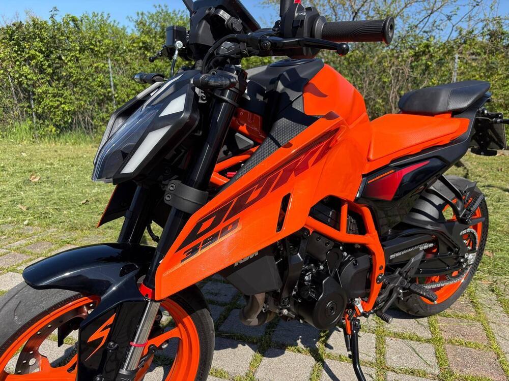 KTM 390 Duke (2024 - 25) (4)