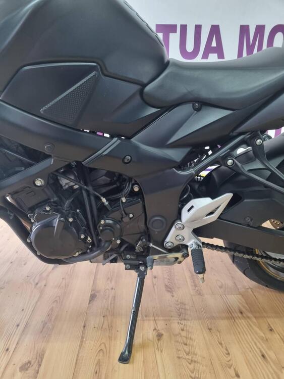 Suzuki GSR 750 ABS (2010 - 17) (4)