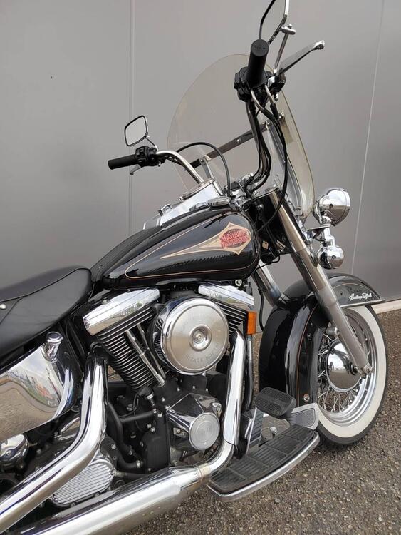 Harley-Davidson 1340 Heritage Classic (1984 - 98) - FLSTC (2)