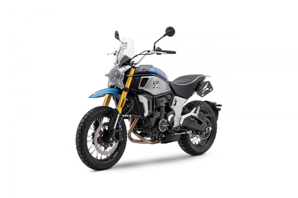 CFMOTO 700CL-X Adventure (2023 - 25)