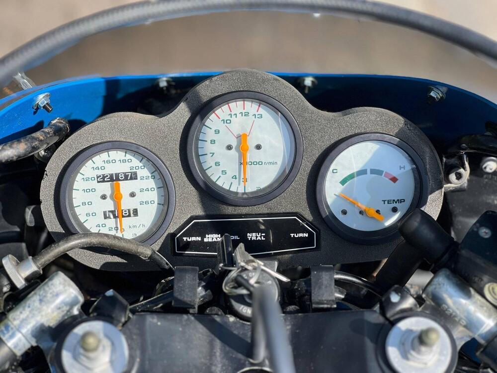 Suzuki RG 500 Gamma (4)