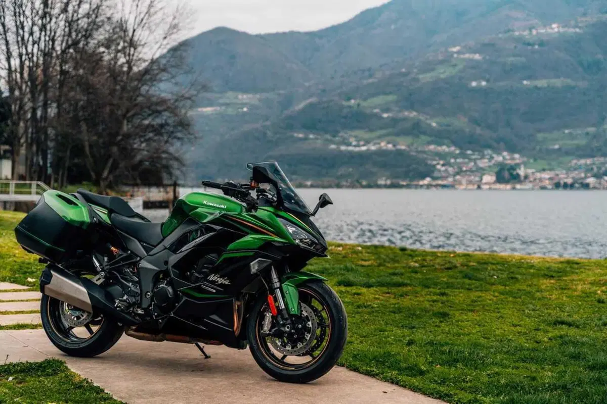 Versys 1100 o Ninja 1100 SX? Dilemma tutto Kawasaki in questo #QUALESCELGO (4)