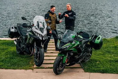 Versys 1100 o Ninja 1100 SX? Dilemma tutto Kawasaki in questo #QUALESCELGO
