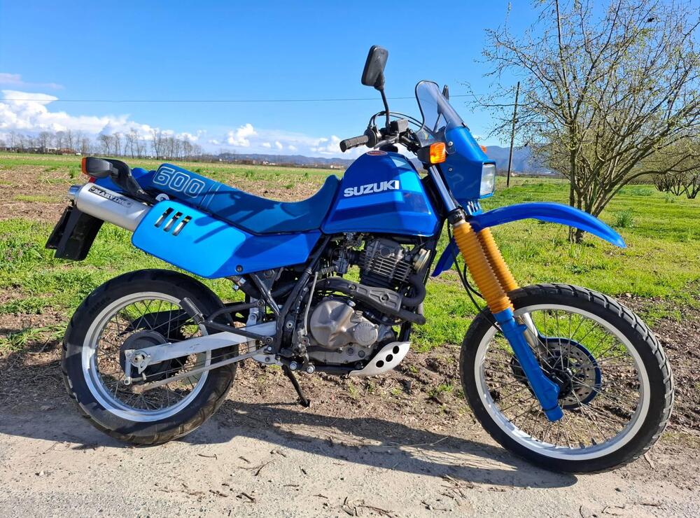 Suzuki DR 600