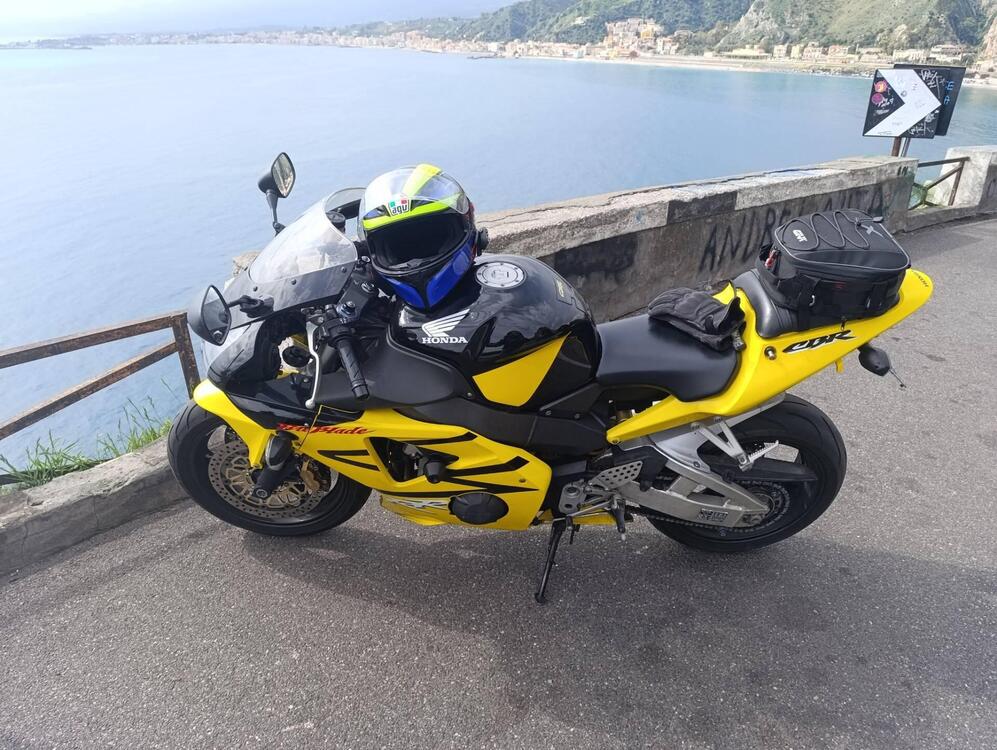 Honda CBR 900 RR Fireblade (2002 - 04) (4)