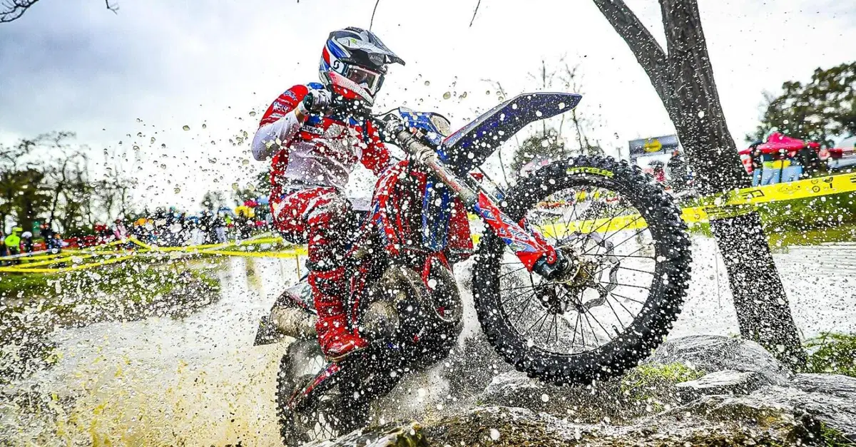EnduroGP25. Galfer in prima linea