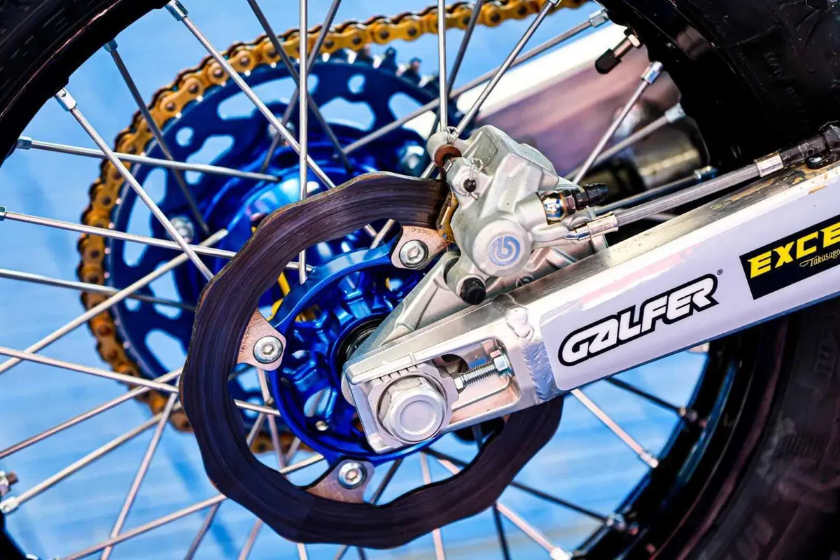 EnduroGP25. Galfer in prima linea (3)