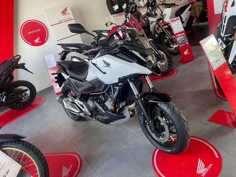 Honda NC 750 X DCT (2025 - 26) (4)