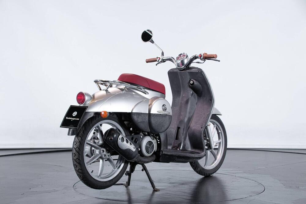Benelli PEPE 50 (4)