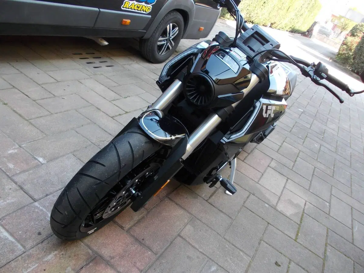 Benda Motorcycles LFC 700 (2024 - 26) (2)