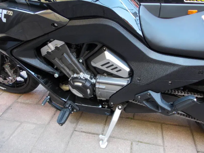 Benda Motorcycles LFC 700 (2024 - 26) (6)